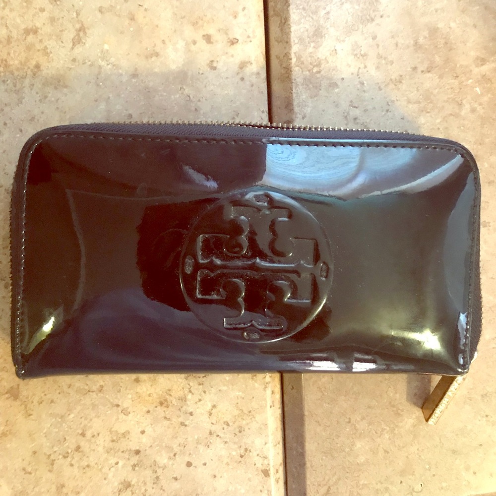 Tori Burch Wallet